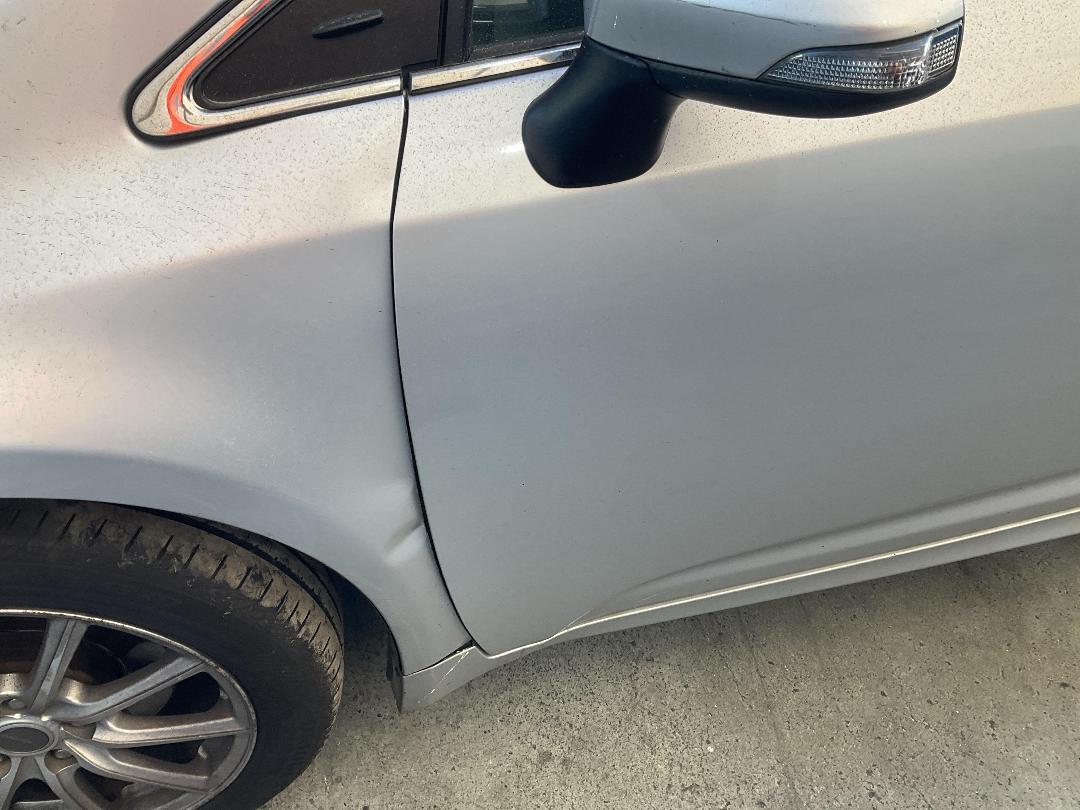 Photo '9' of Toyota Avensis WGN E Photo '9' of Toyota Avensis WGN E