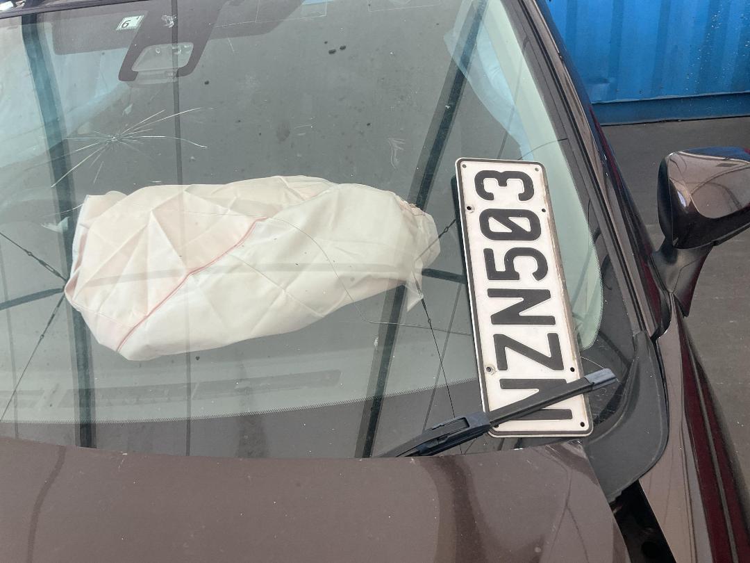 Photo '15' of Toyota Axio Hybrid Photo '15' of Toyota Axio Hybrid