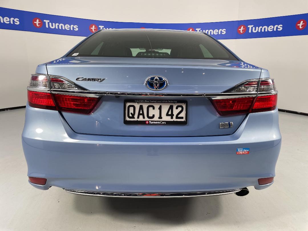 Photo '6' of Toyota Camry Photo '6' of Toyota Camry