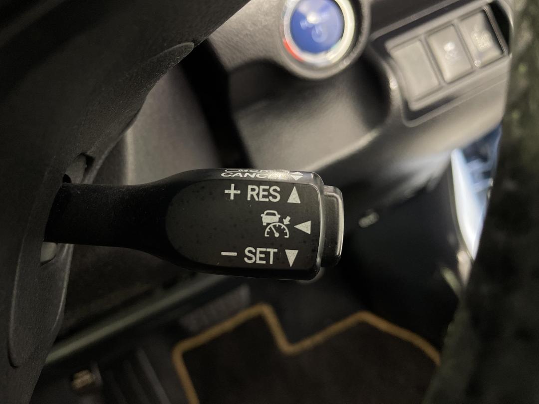 Photo '26' of Toyota Camry Photo '26' of Toyota Camry