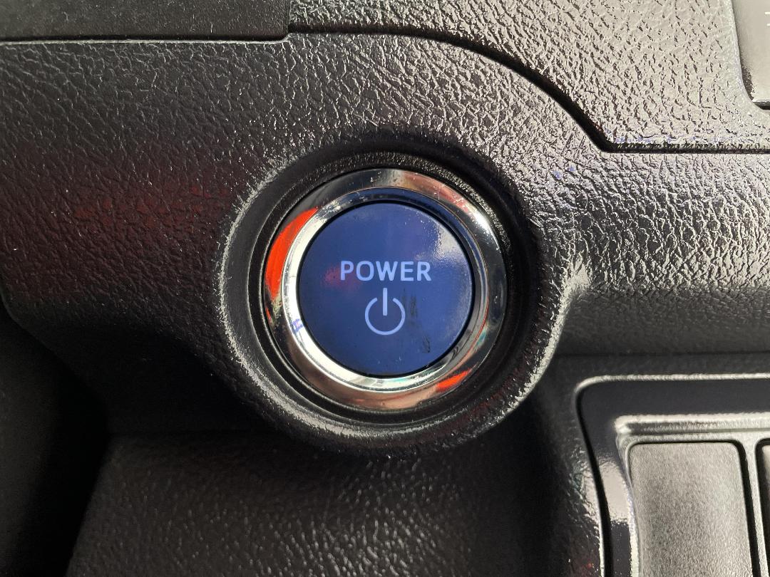 Photo '25' of Toyota Camry Photo '25' of Toyota Camry