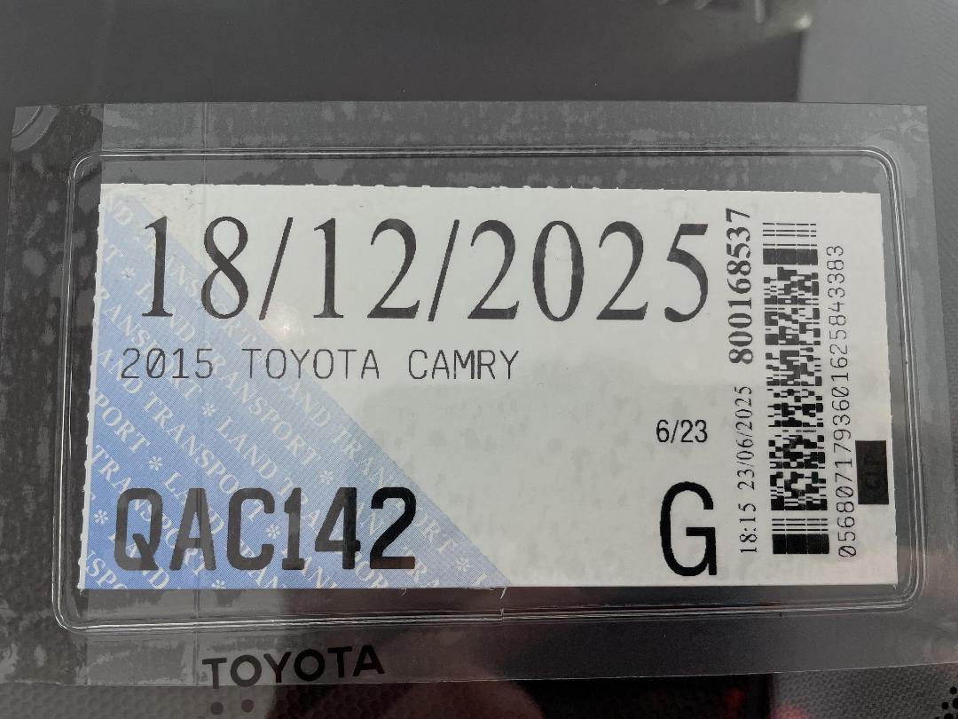 Photo '34' of Toyota Camry Photo '34' of Toyota Camry