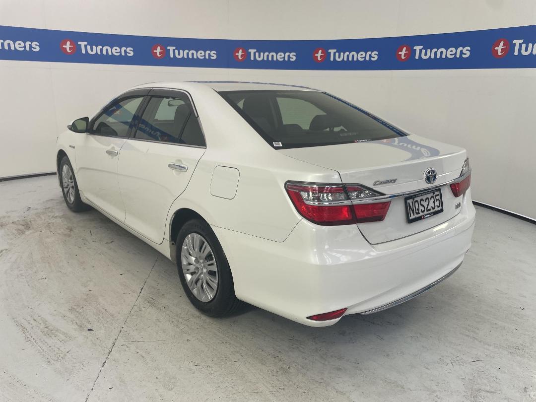 Photo '5' of Toyota Camry