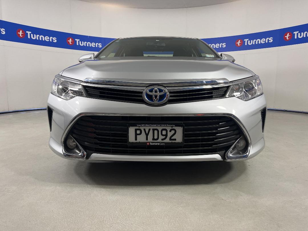 Photo '2' of Toyota Camry