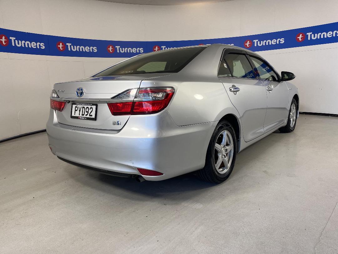 Photo '7' of Toyota Camry