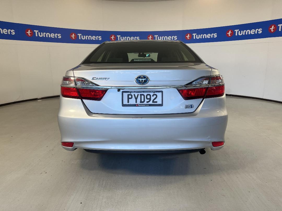 Photo '6' of Toyota Camry