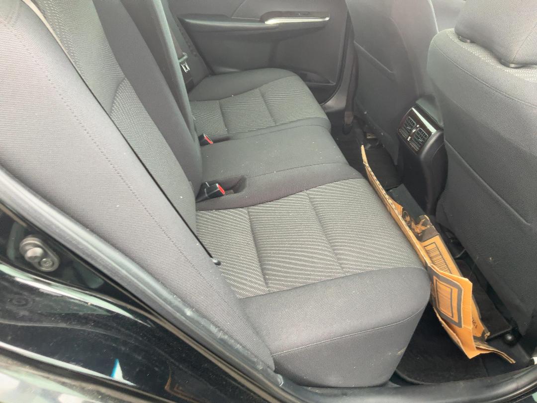 Photo '15' of Toyota Camry Hybrid Photo '15' of Toyota Camry Hybrid