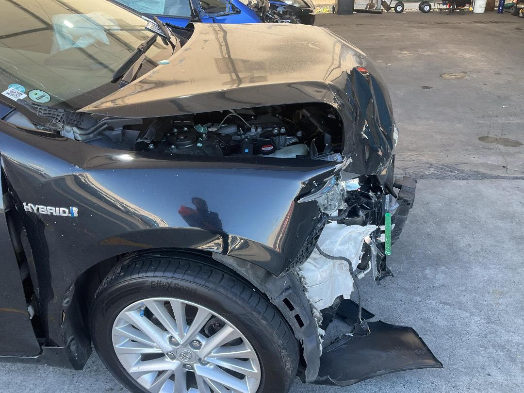 Photo '4' of Toyota Camry Hybrid