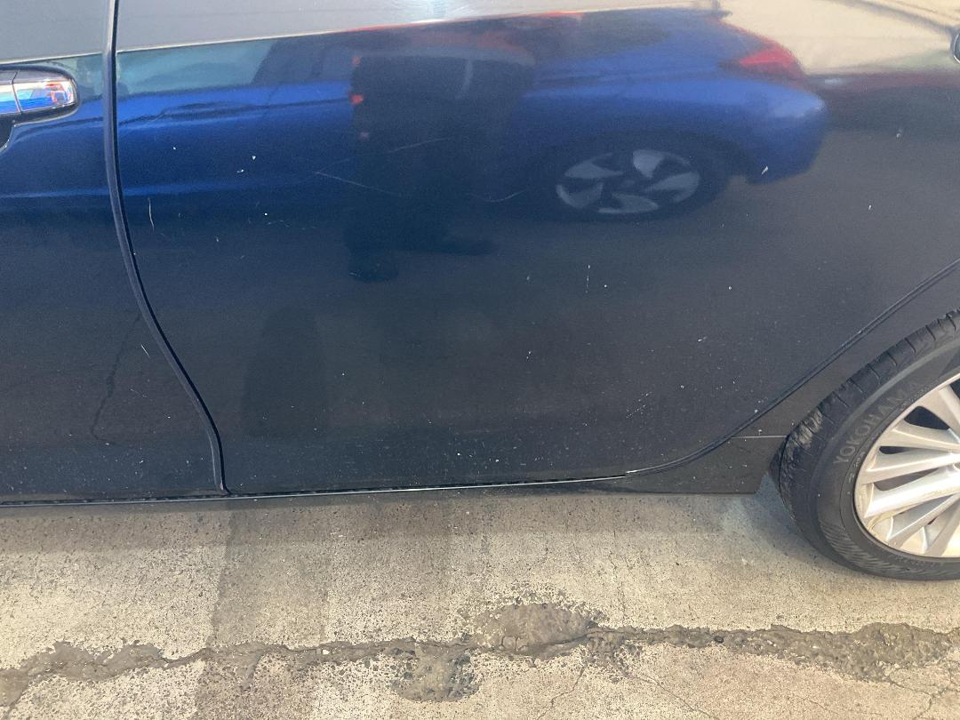 Photo '14' of Toyota Camry Hybrid