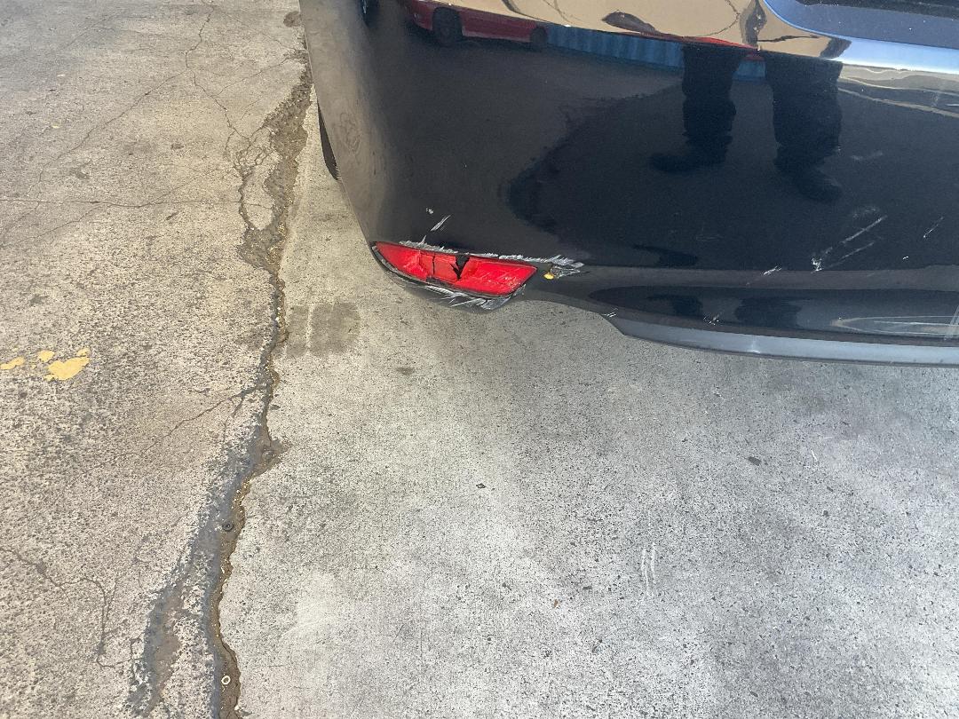 Photo '20' of Toyota Camry Hybrid