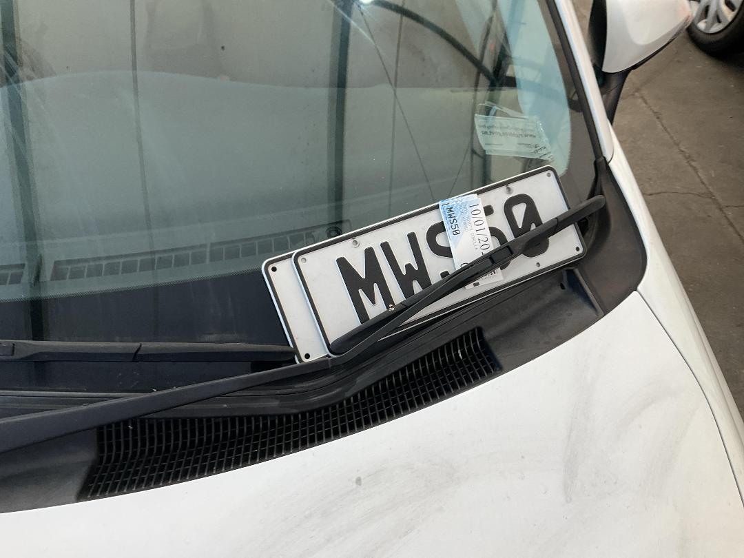 Photo '28' of Toyota Corolla Axio Hybrid