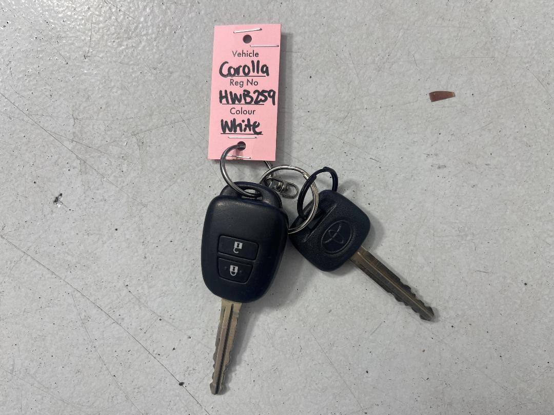 Photo '22' of Toyota Corolla