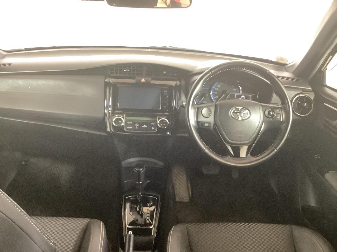 Photo '17' of Toyota Corolla