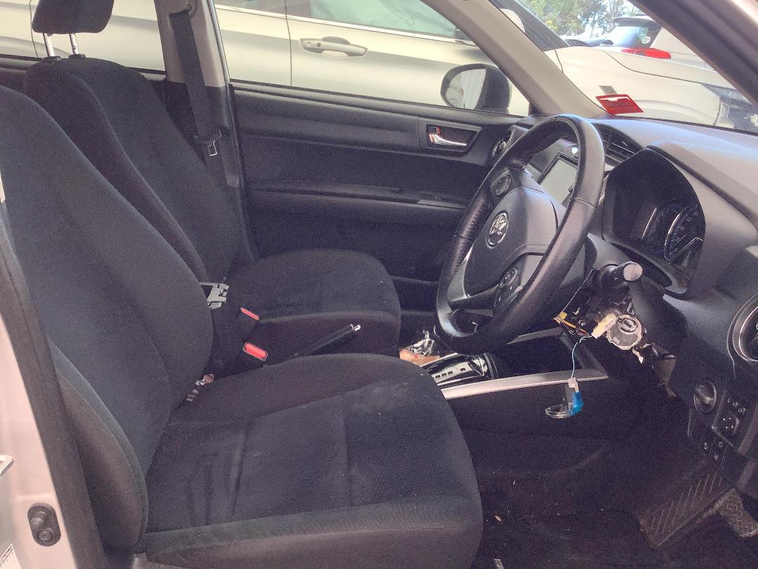 Photo '7' of Toyota Corolla Fielder Photo '7' of Toyota Corolla Fielder