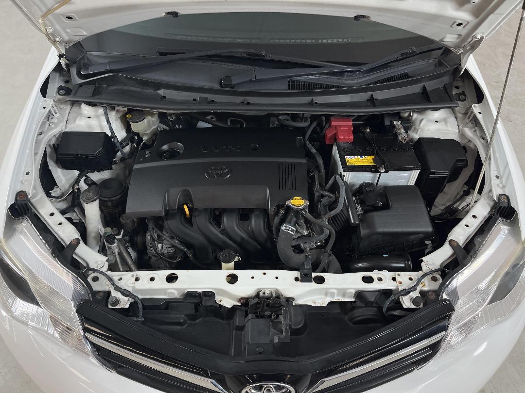 Photo '13' of Toyota Corolla Photo '13' of Toyota Corolla