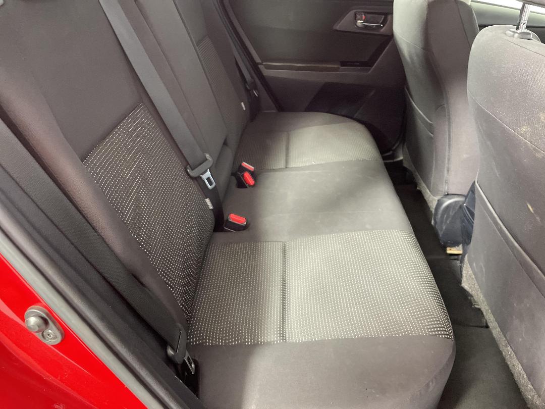 Photo '20' of Toyota Corolla Photo '20' of Toyota Corolla