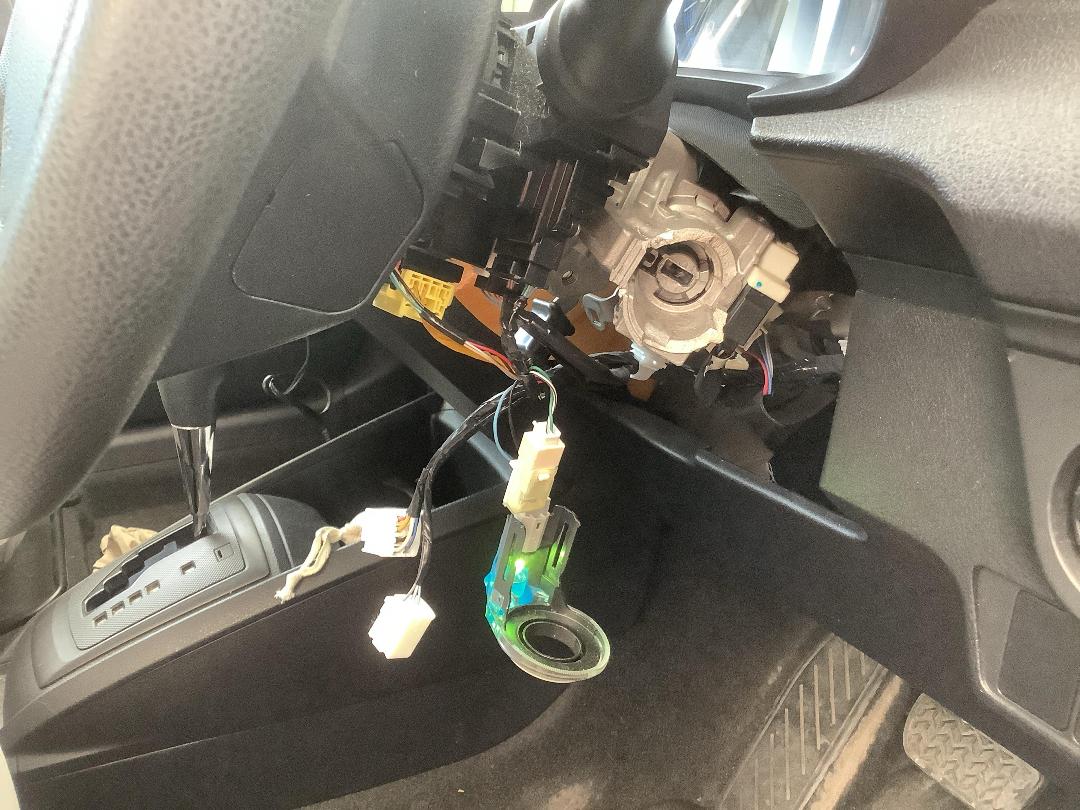 Photo '8' of Toyota Corolla Axio Hybrid Photo '8' of Toyota Corolla Axio Hybrid