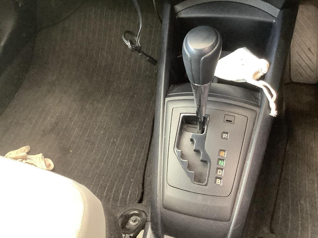 Photo '14' of Toyota Corolla Axio Hybrid Photo '14' of Toyota Corolla Axio Hybrid