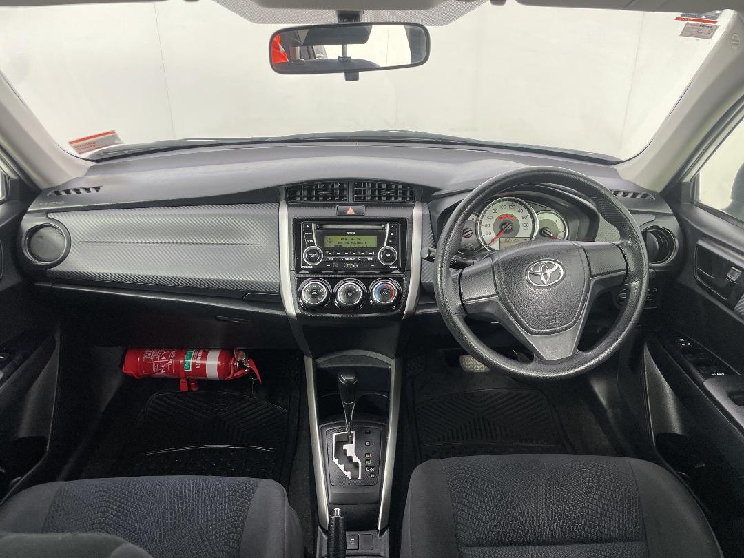 Photo '17' of Toyota Corolla Photo '17' of Toyota Corolla