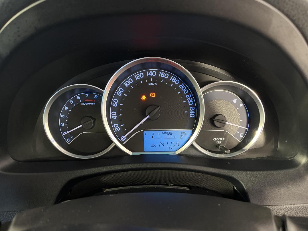 Photo '21' of Toyota Corolla