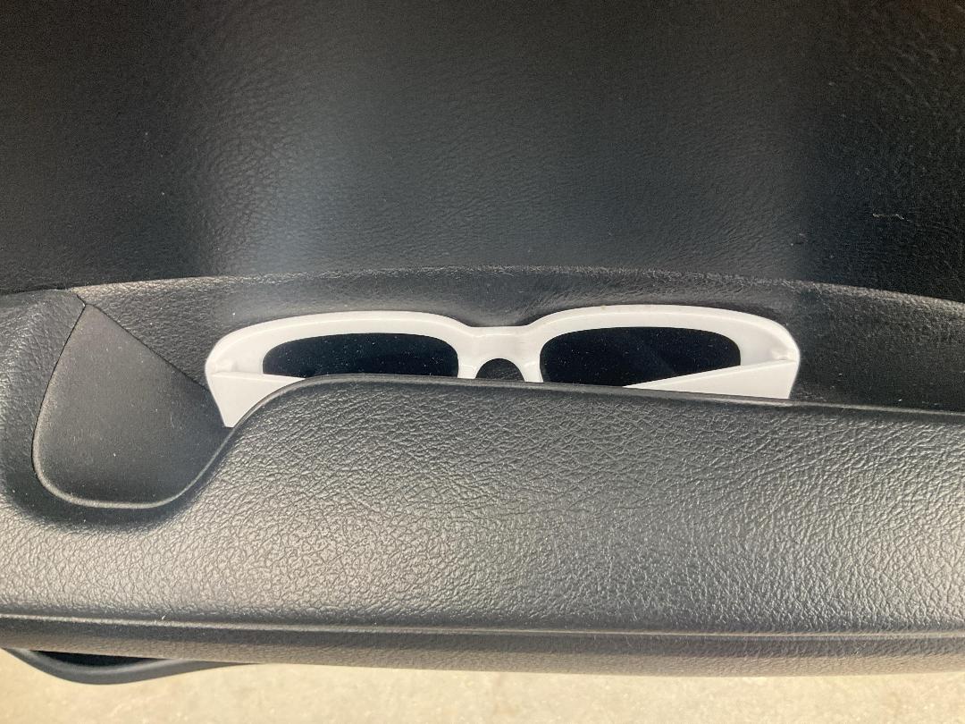 Photo '21' of Toyota Corolla Fielder Hybrid