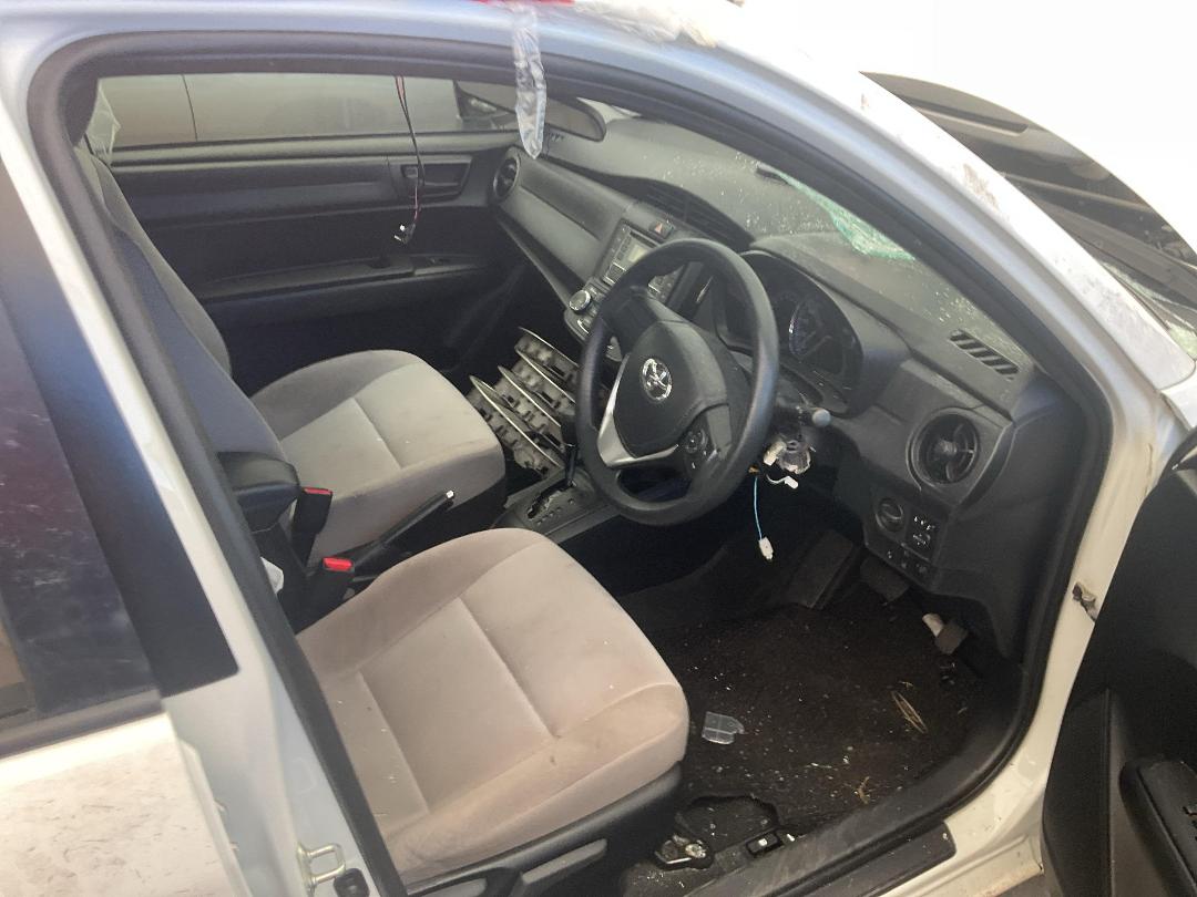 Photo '19' of Toyota Corolla Axio