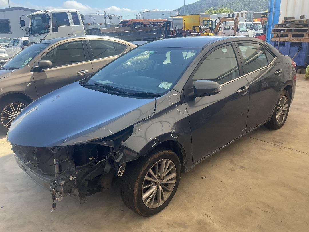 Photo '3' of Toyota Corolla GLX Photo '3' of Toyota Corolla GLX