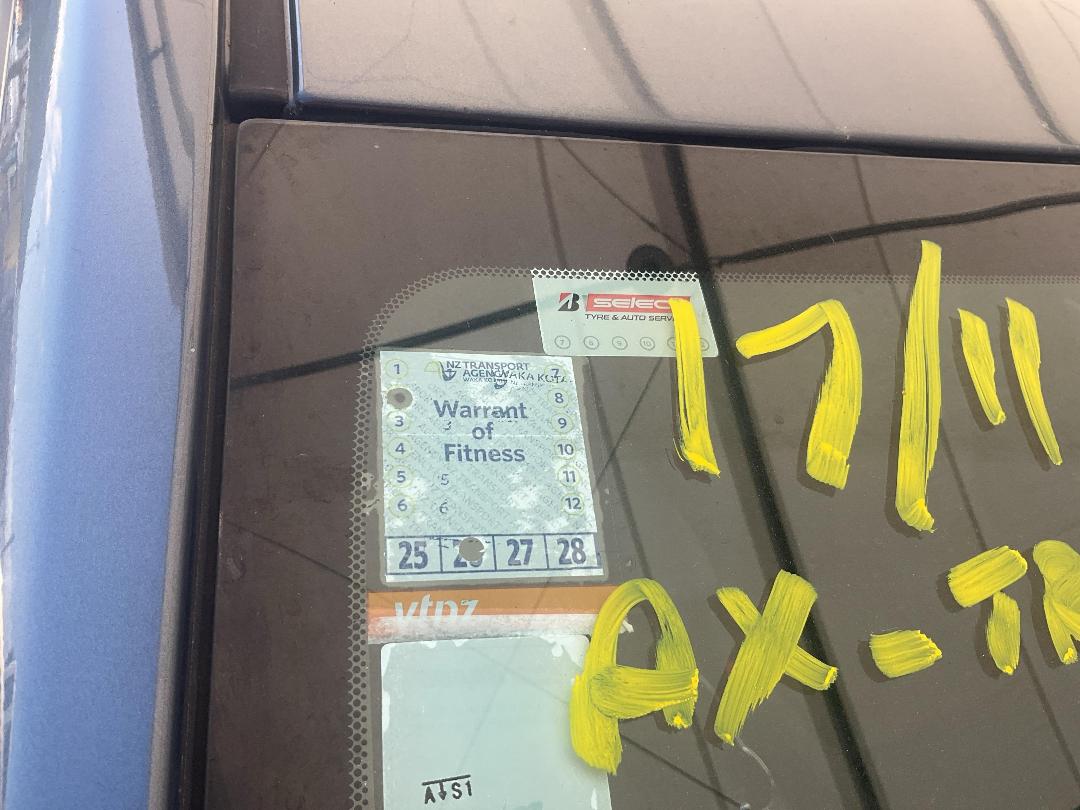 Photo '13' of Toyota Corolla GLX Photo '13' of Toyota Corolla GLX