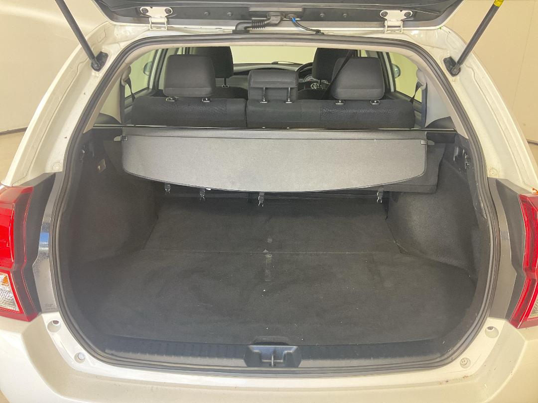 Photo '14' of Toyota Corolla Photo '14' of Toyota Corolla