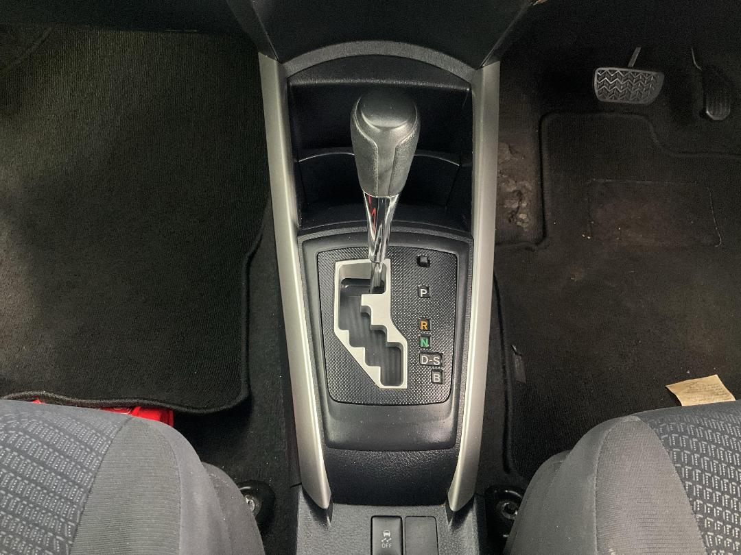 Photo '18' of Toyota Corolla Photo '18' of Toyota Corolla