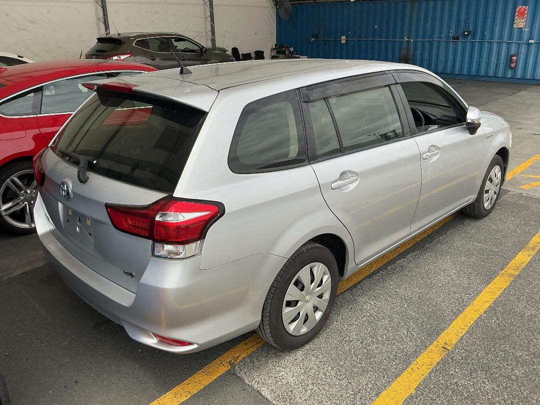 Photo '12' of Toyota Corolla Fielder