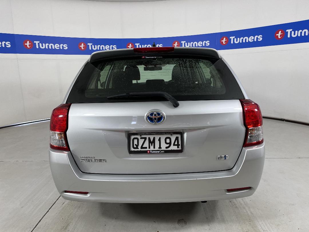 Photo '6' of Toyota Corolla