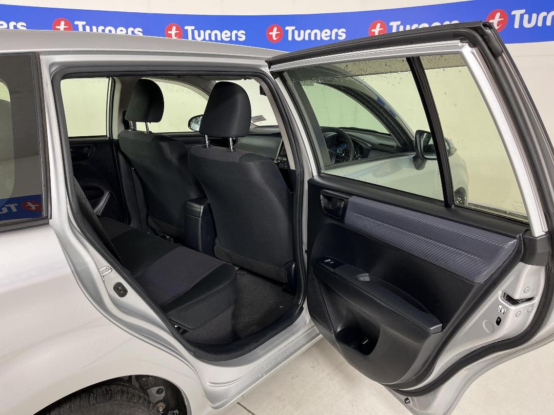 Photo '19' of Toyota Corolla