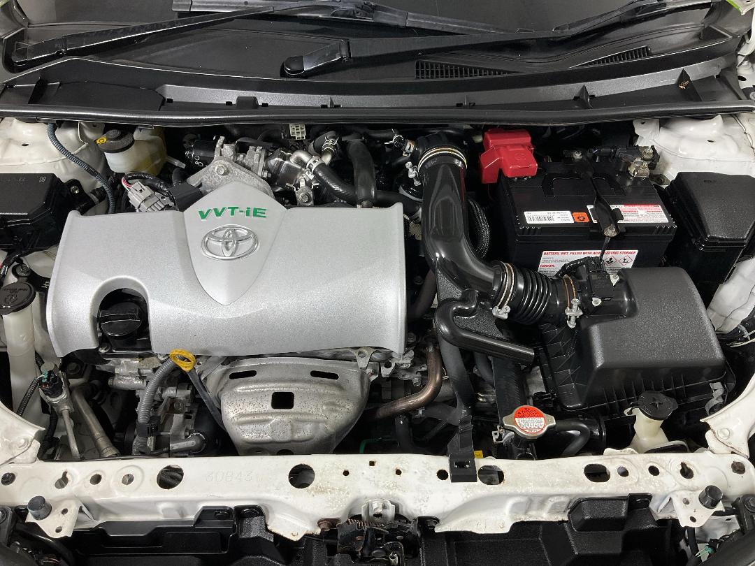 Photo '13' of Toyota Corolla