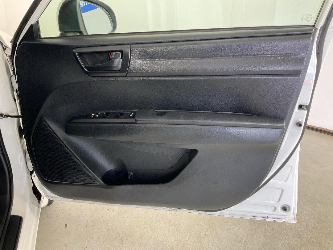 Photo '15' of Toyota Corolla