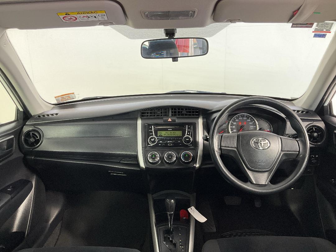 Photo '17' of Toyota Corolla