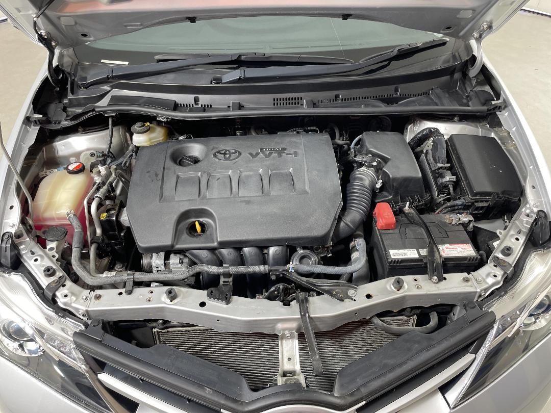 Photo '13' of Toyota Corolla