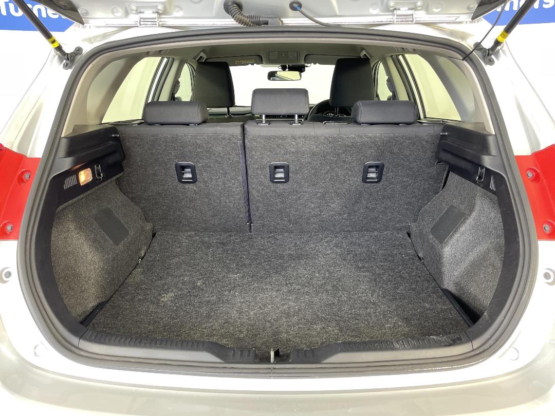 Photo '14' of Toyota Corolla