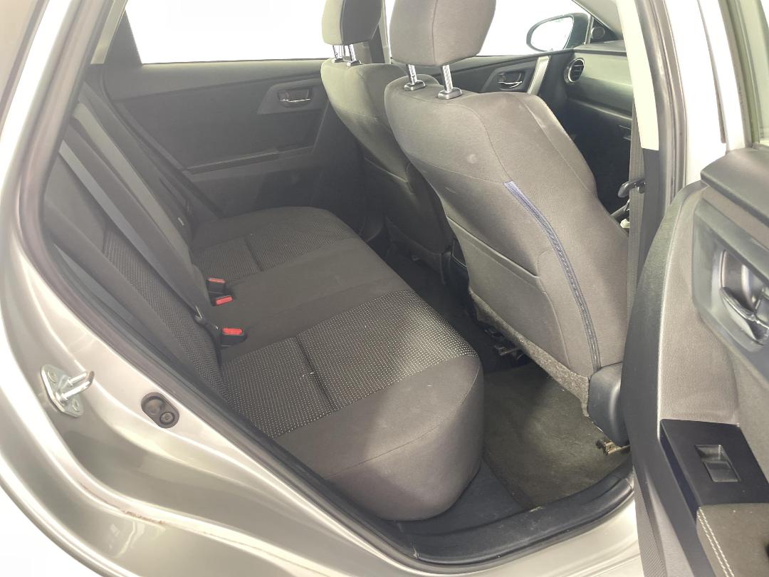 Photo '20' of Toyota Corolla