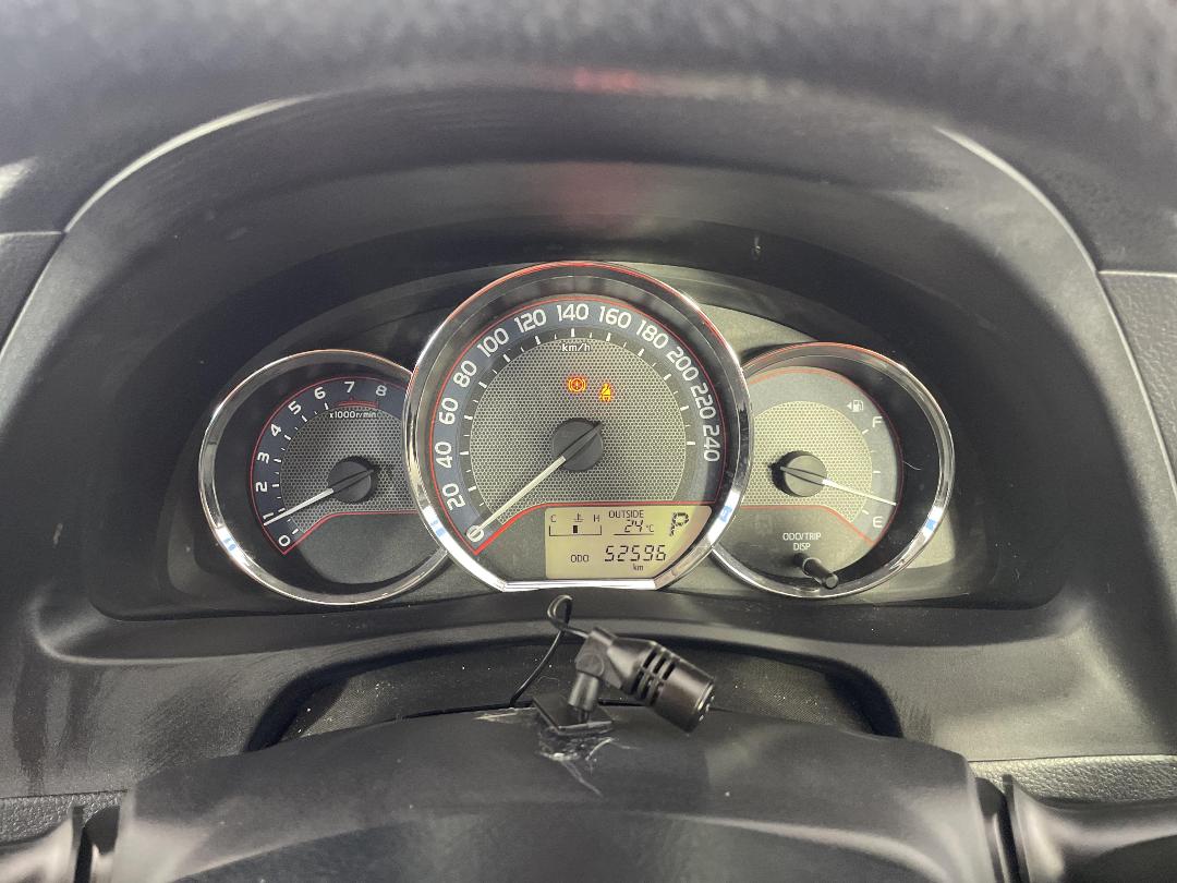 Photo '21' of Toyota Corolla