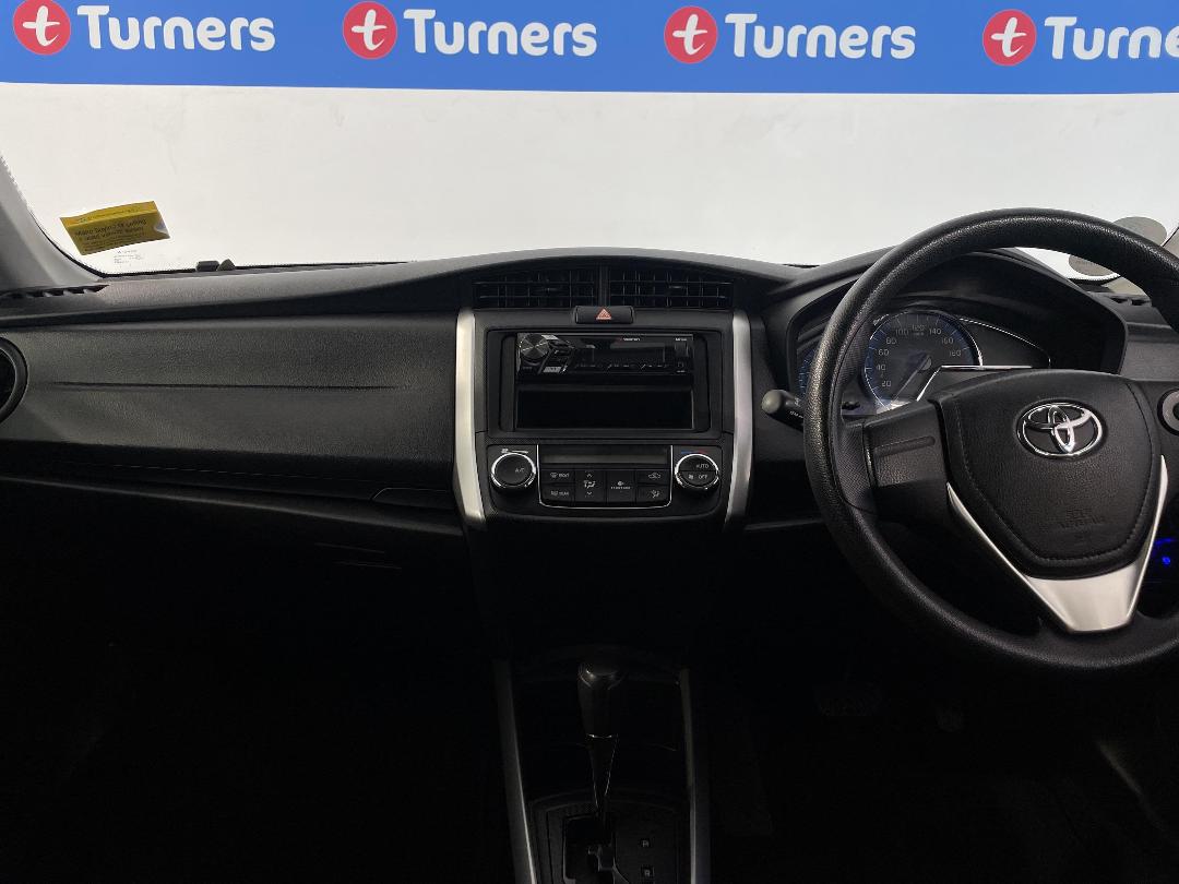 Photo '18' of Toyota Corolla