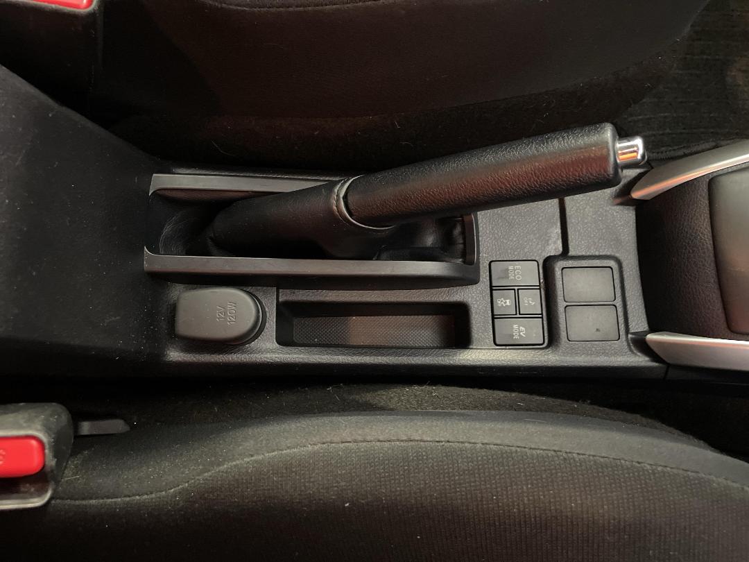 Photo '29' of Toyota Corolla