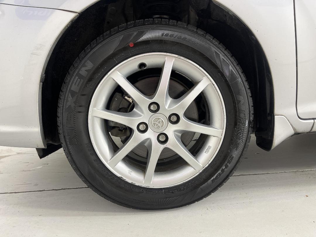 Photo '10' of Toyota Corolla