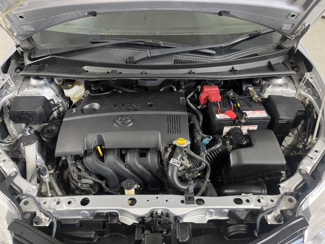 Photo '13' of Toyota Corolla