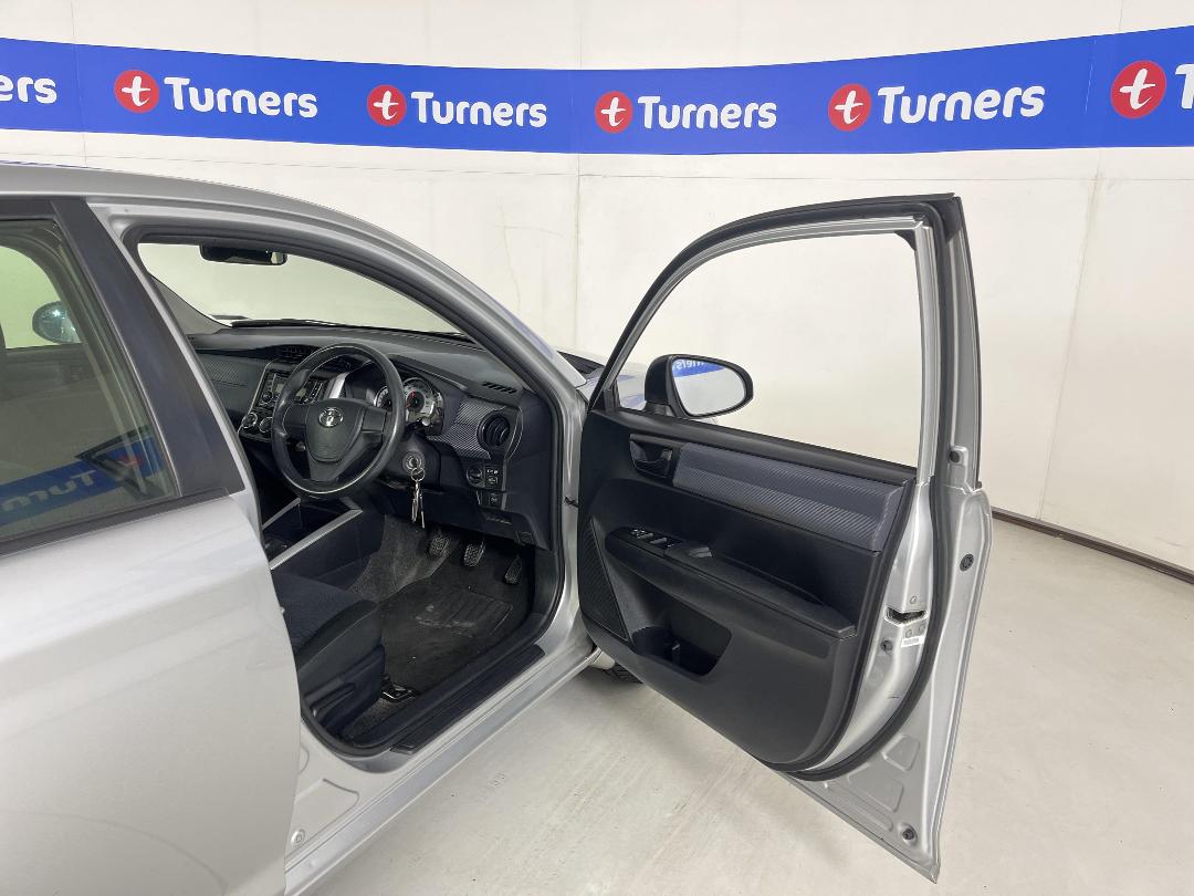 Photo '15' of Toyota Corolla