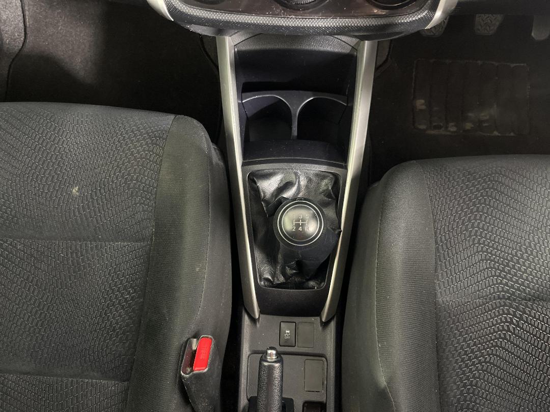 Photo '23' of Toyota Corolla