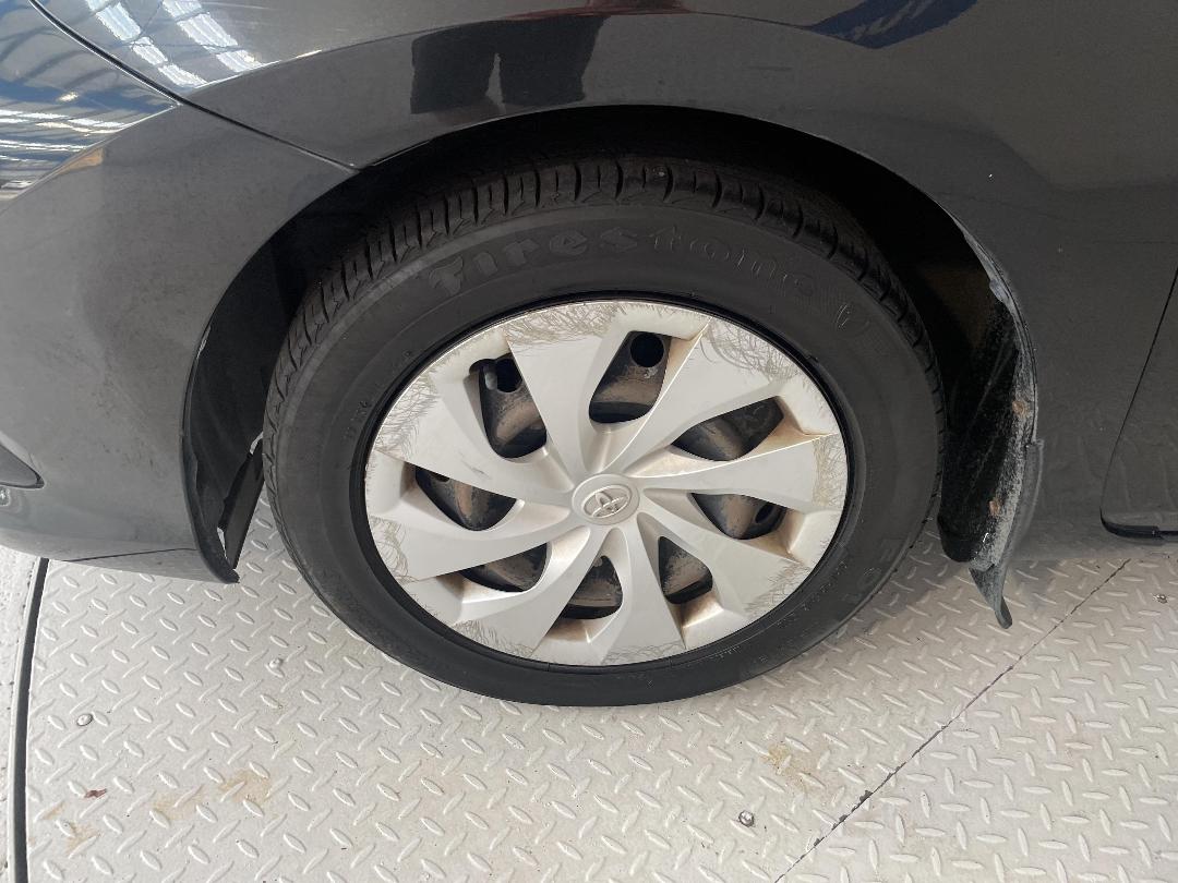 Photo '10' of Toyota Corolla