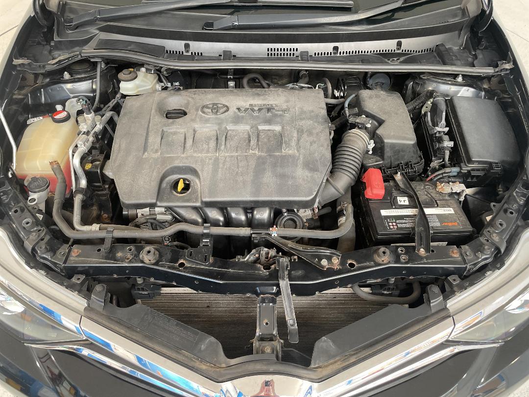 Photo '13' of Toyota Corolla