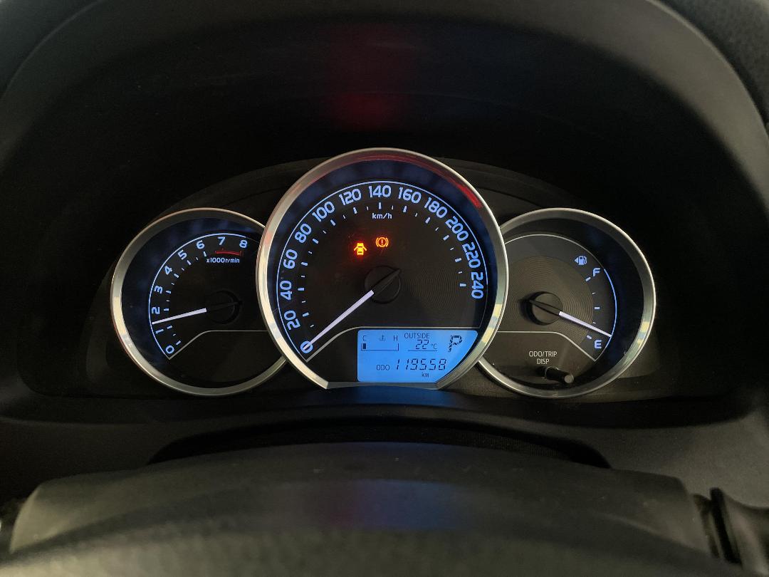 Photo '21' of Toyota Corolla