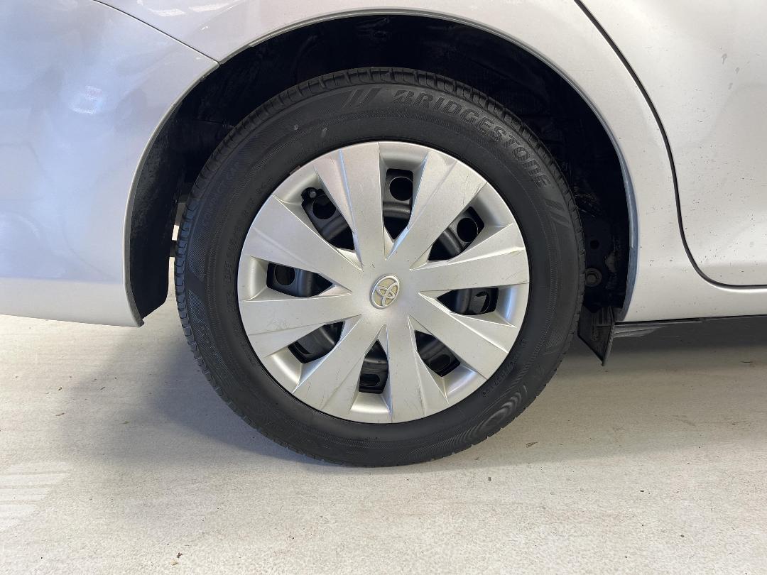 Photo '12' of Toyota Corolla